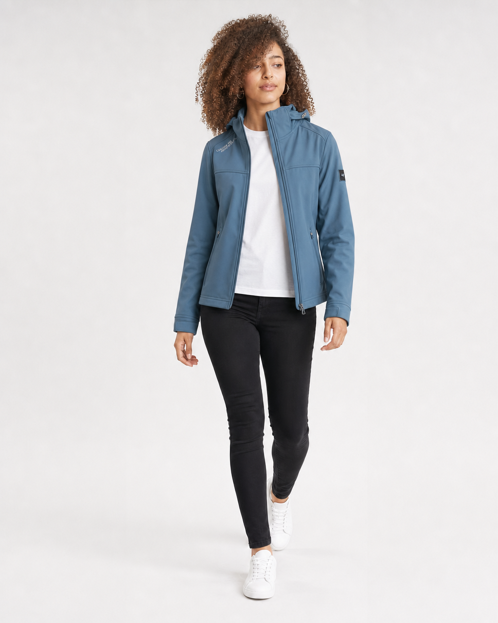 Storm Blue — shooting IA