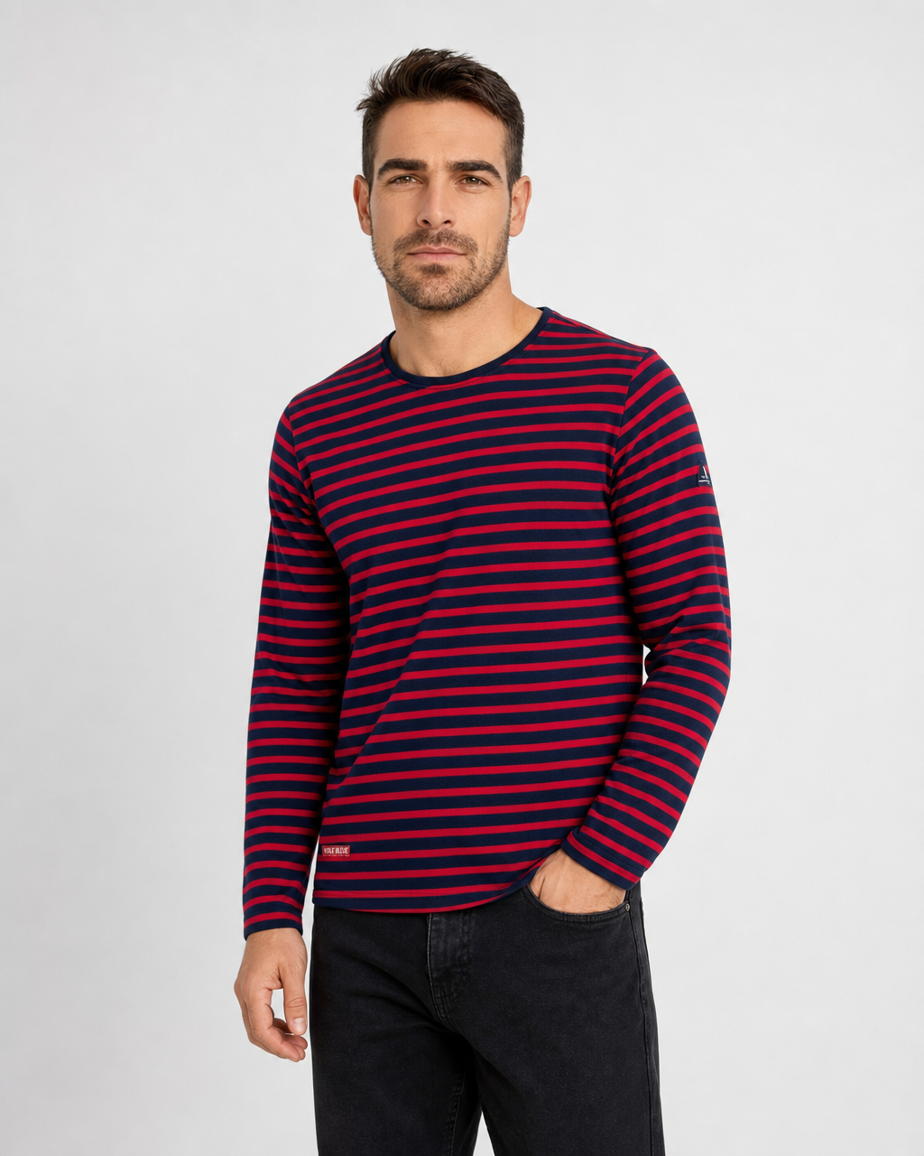 Navy Red — shooting IA