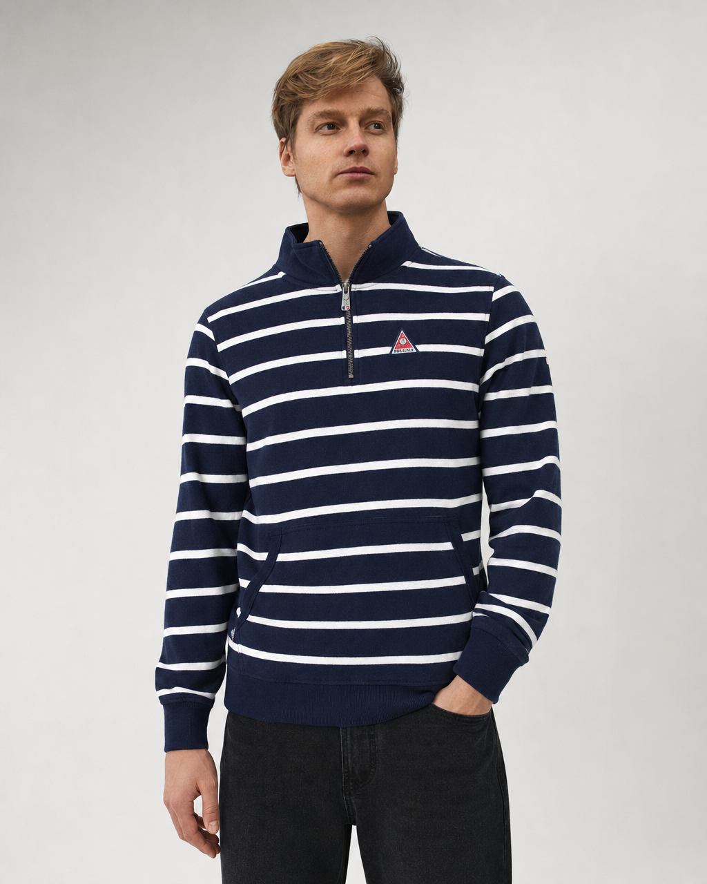 Navy/Off white — shooting IA